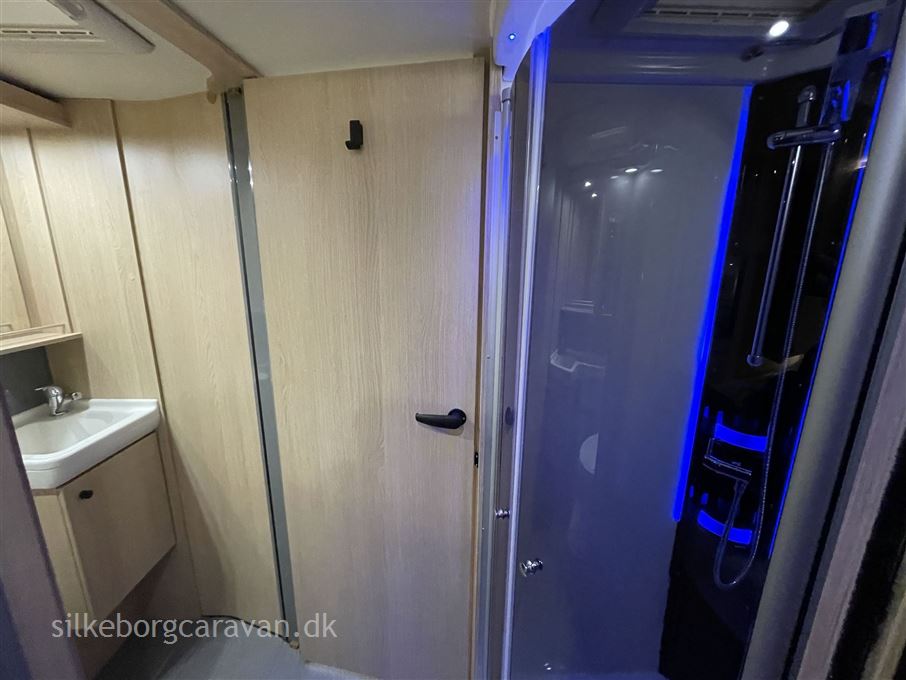 Autostar Premice I740 LC